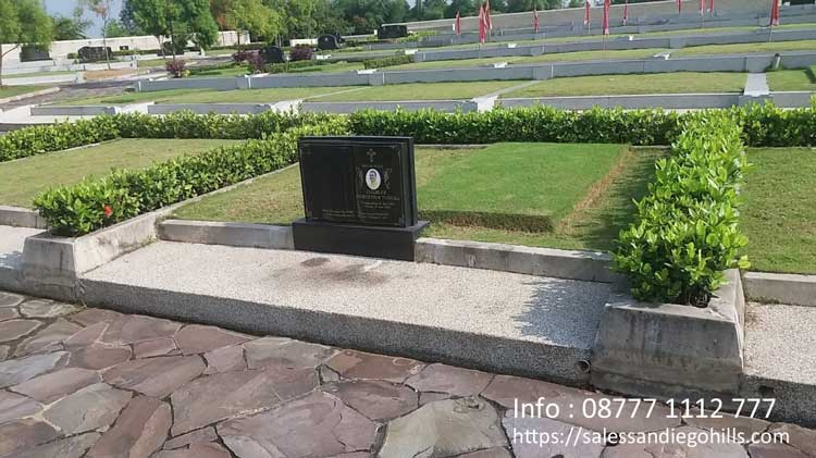 foto makam Tipe semi private Emerals san diego hills