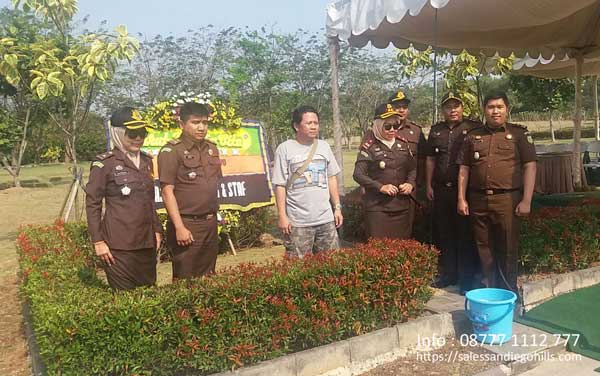 Acara pemakaman Mantan Kajati Kalimantan Timur di san diego hills